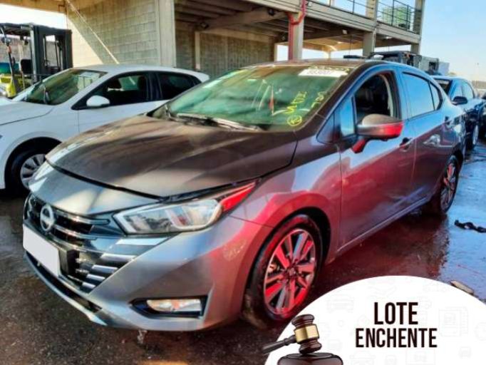 NISSAN VERSA 23/24