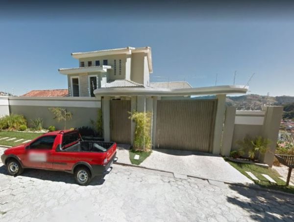 Casa no Serra Azul em São Lourenço / MG
