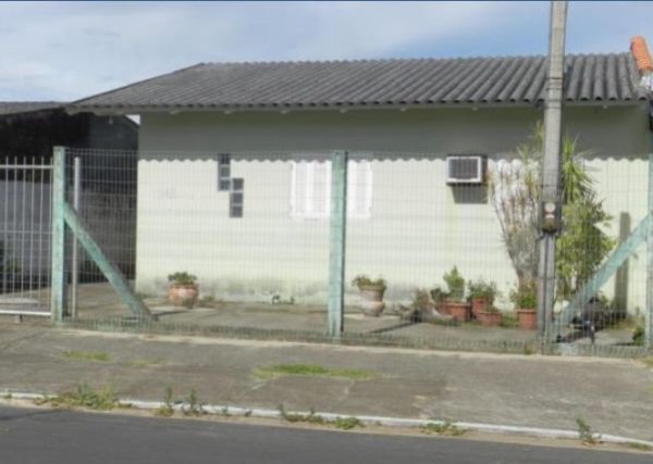 Casa em Medianeira, Osório / RS