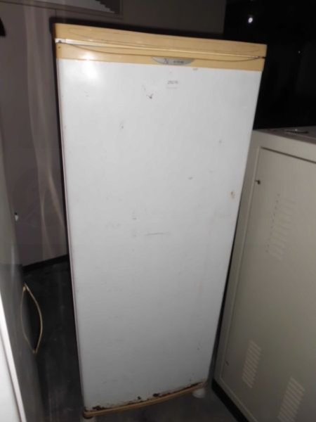 Refrigerador CCE