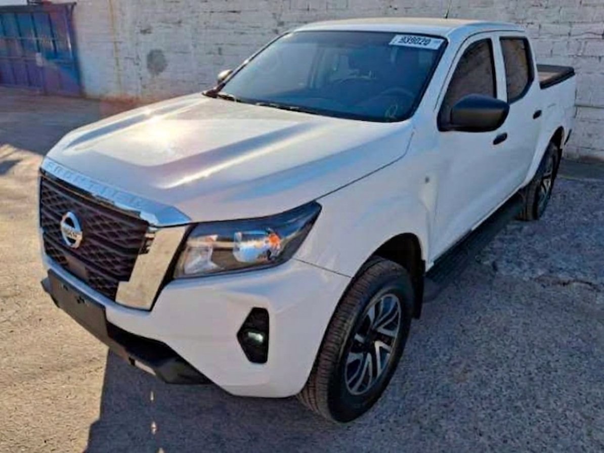 NISSAN FRONTIER CD 22/23