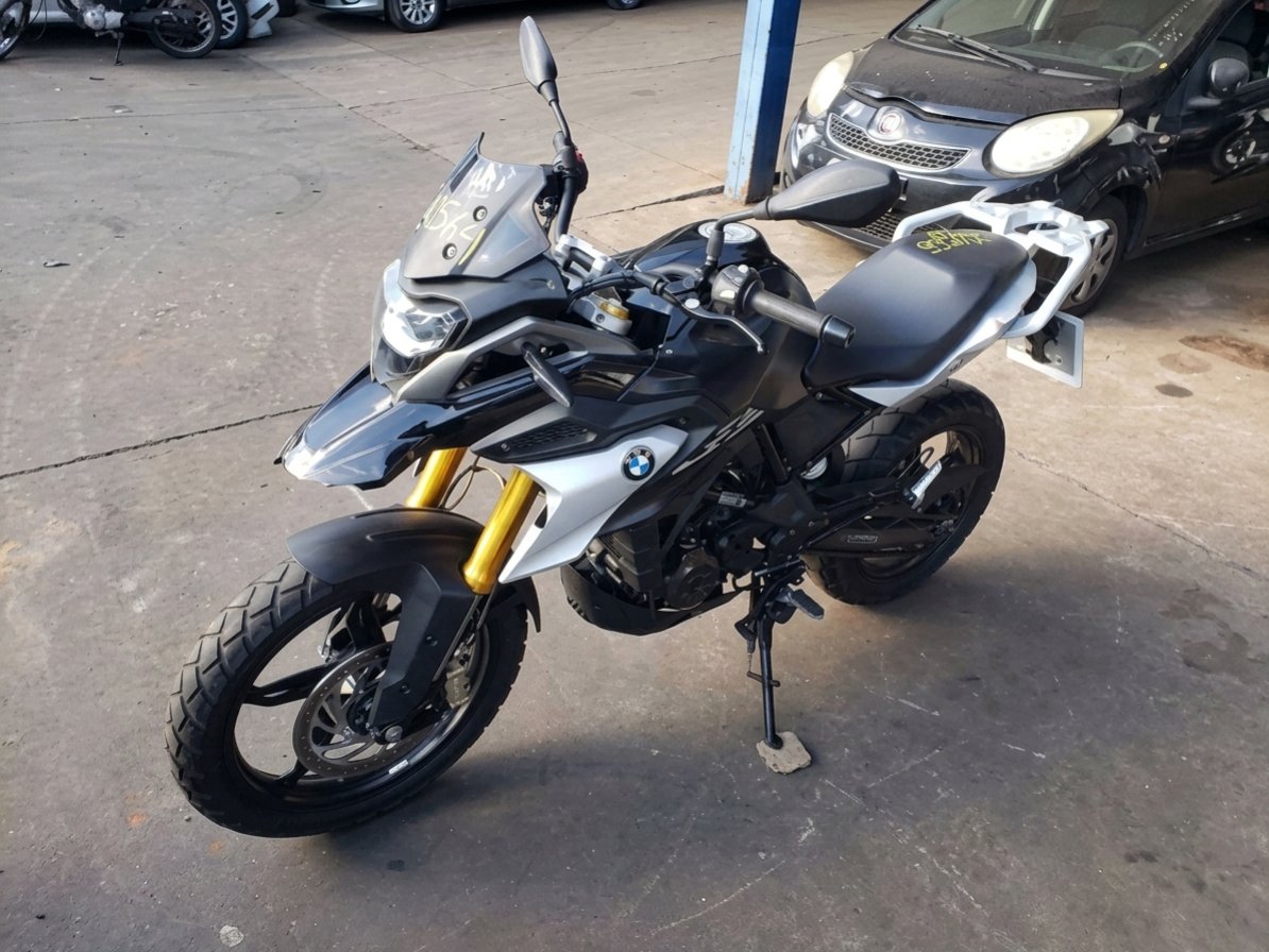 BMW G 310 23/24