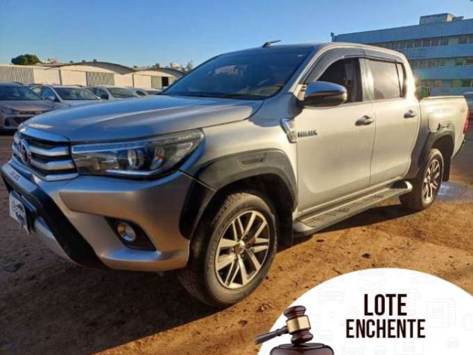 TOYOTA HILUX CD 17/18