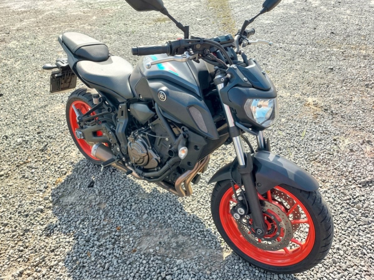 YAMAHA MT-07 22/23