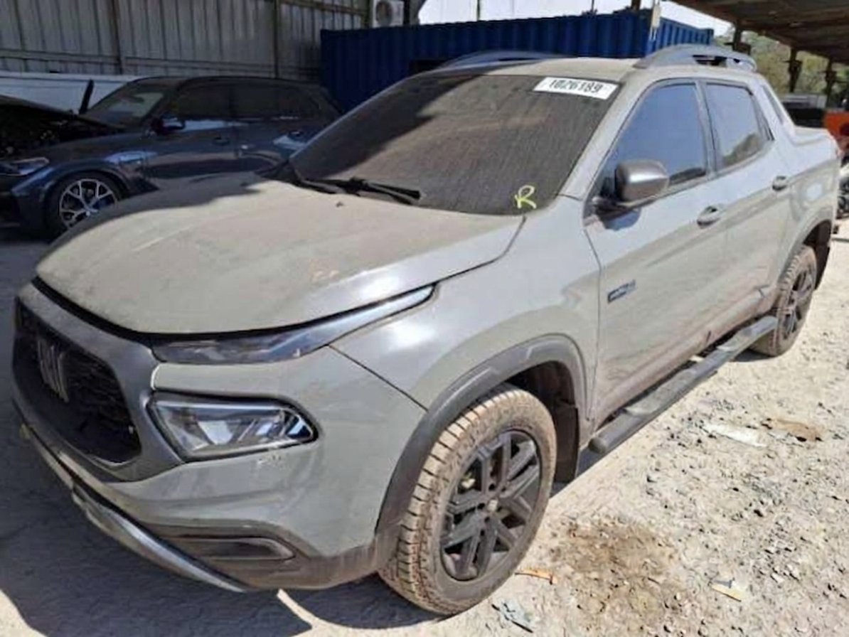 FIAT TORO 23/23