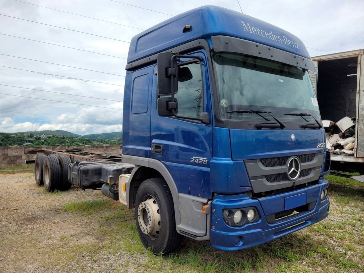 MERCEDES-BENZ ATEGO 21/21