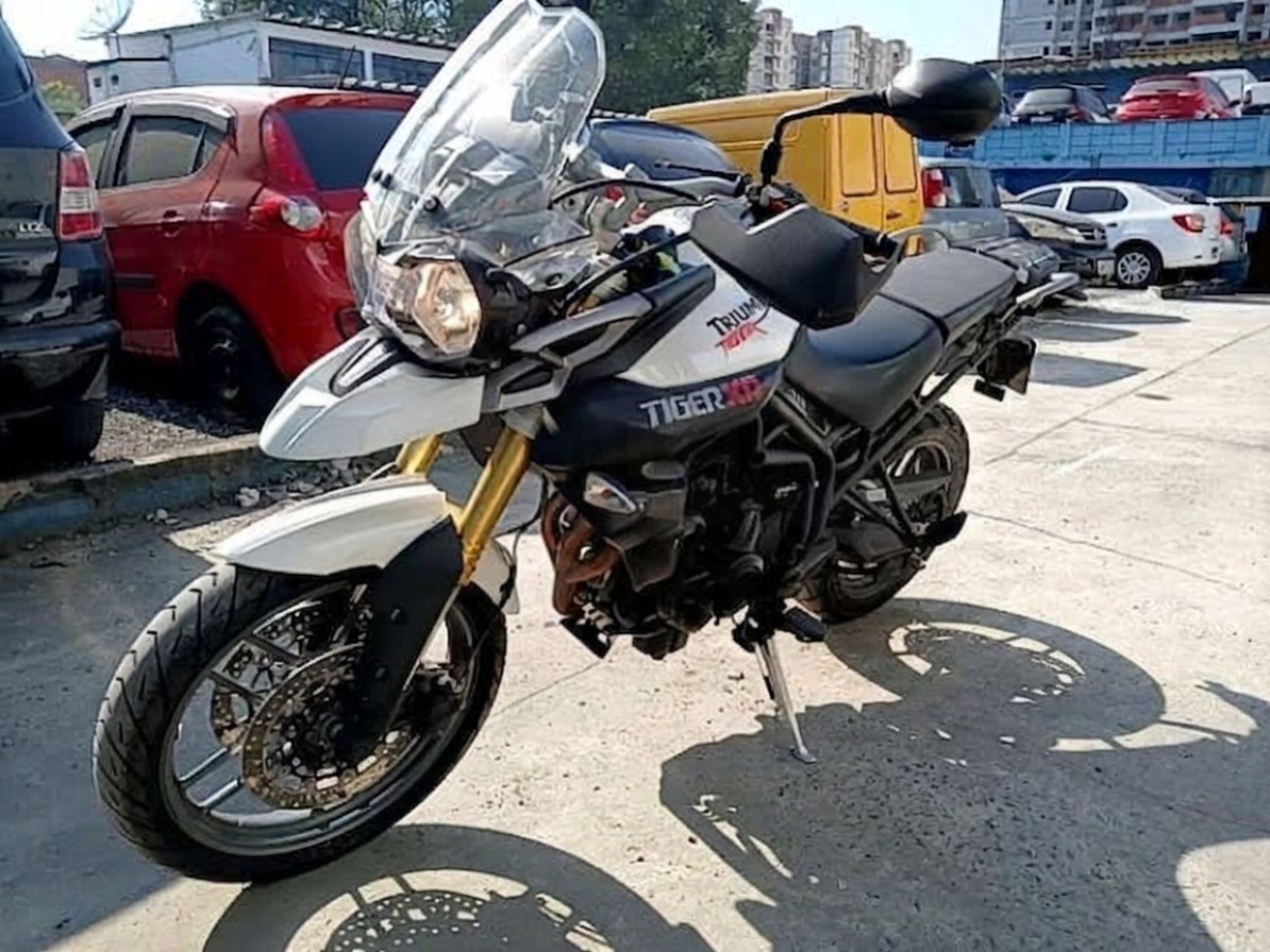 TRIUMPH TIGER 800 14/15