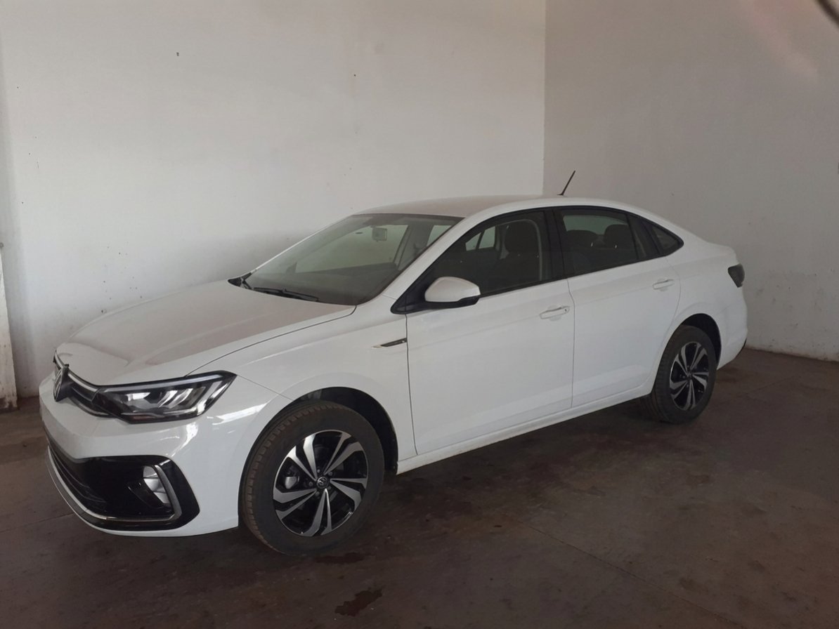 VOLKSWAGEN VIRTUS 23/24
